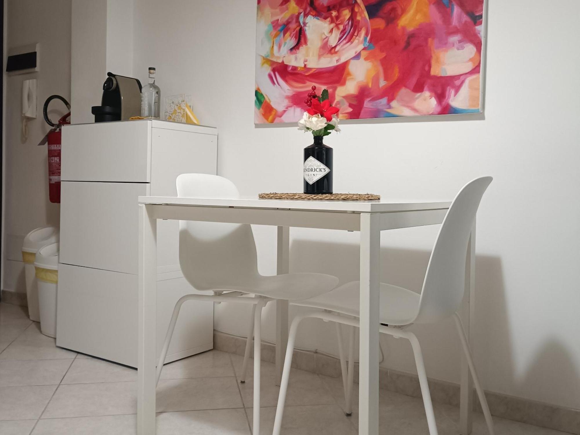 A Casa Di Pizz - Bilocale Con Parcheggio Privato Apartment Савона Стая снимка